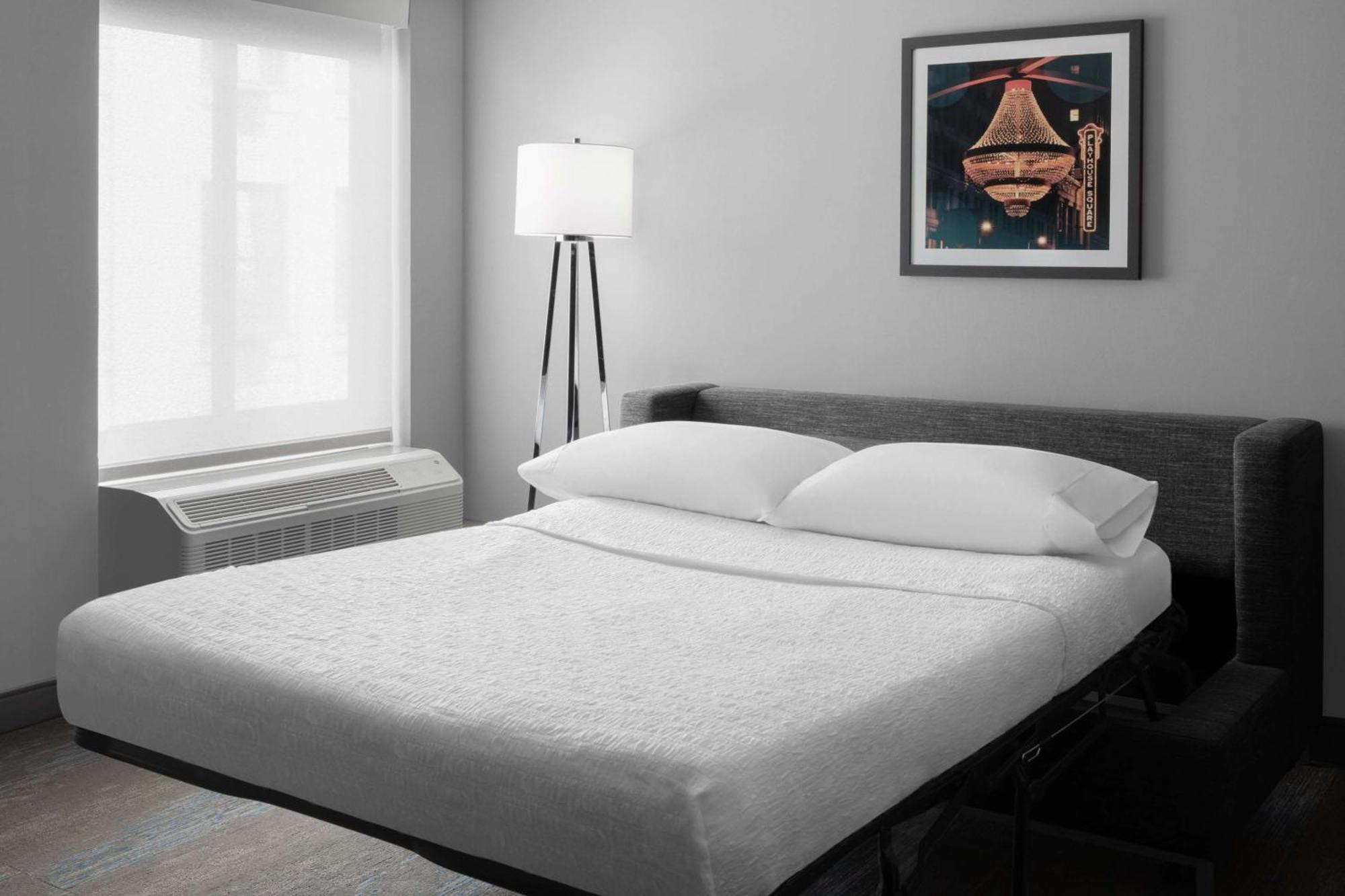 Hampton Inn Cleveland-Downtown Εξωτερικό φωτογραφία