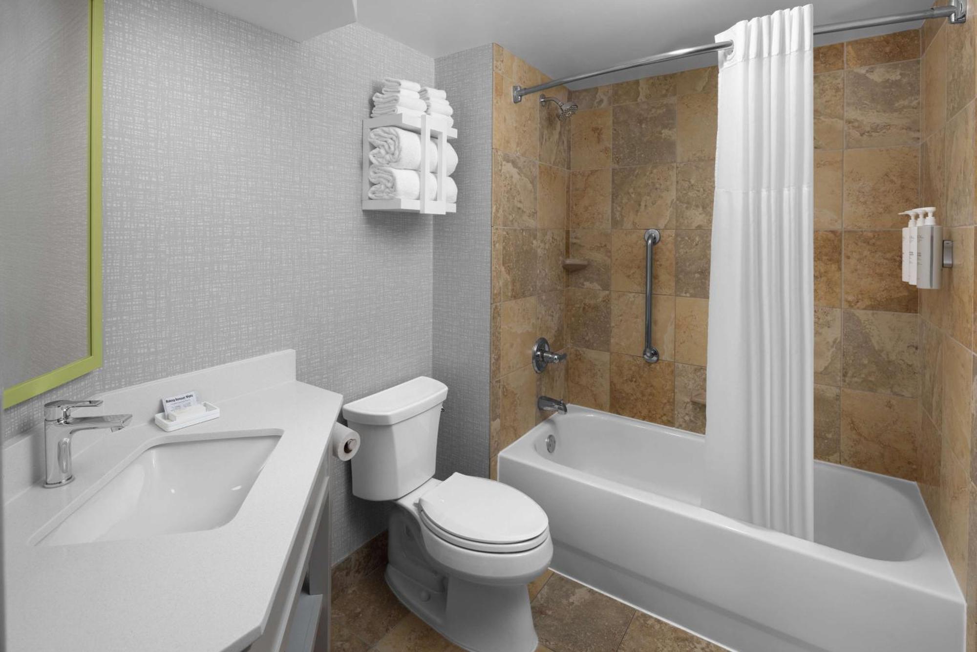 Hampton Inn Cleveland-Downtown Εξωτερικό φωτογραφία