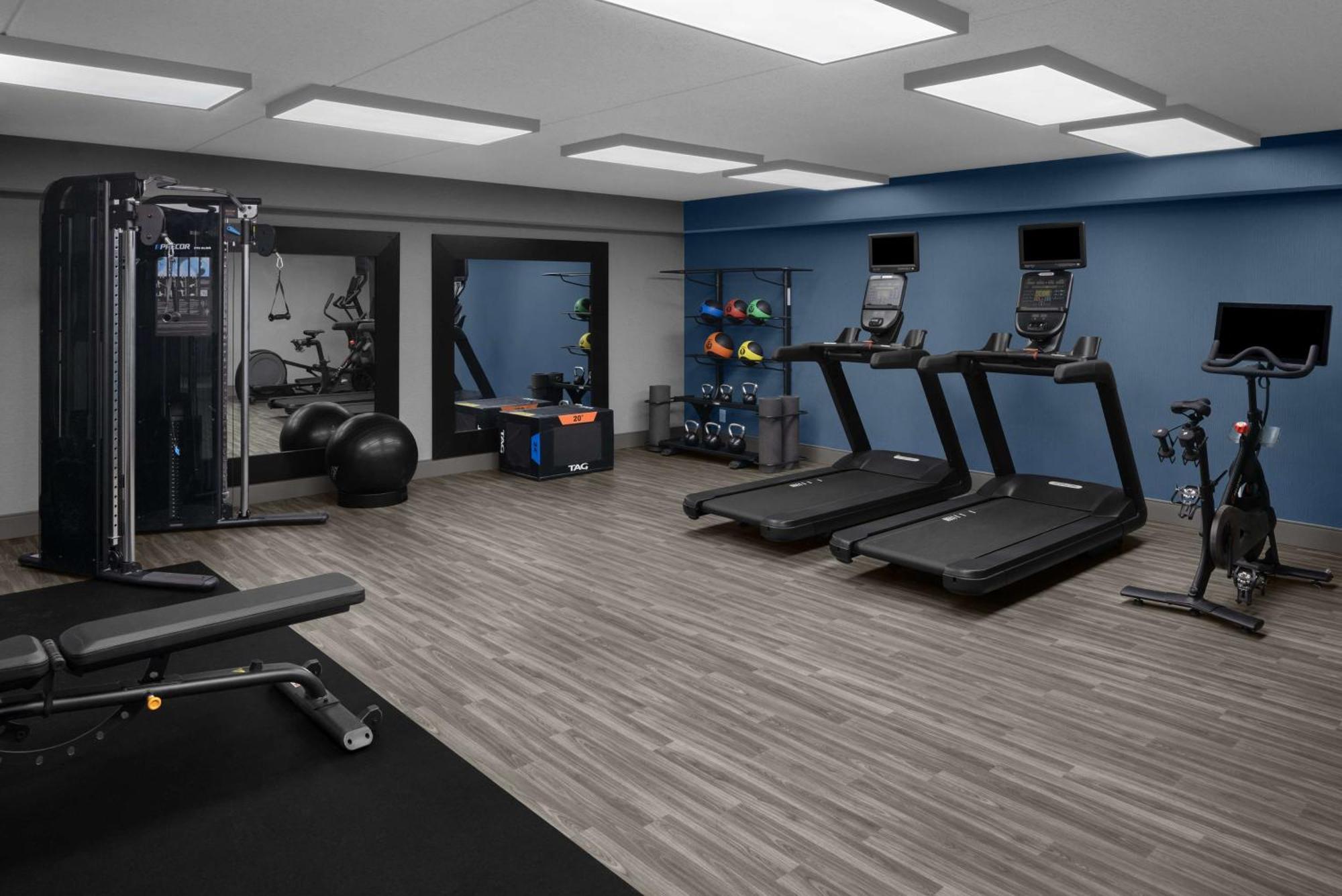 Hampton Inn Cleveland-Downtown Εξωτερικό φωτογραφία