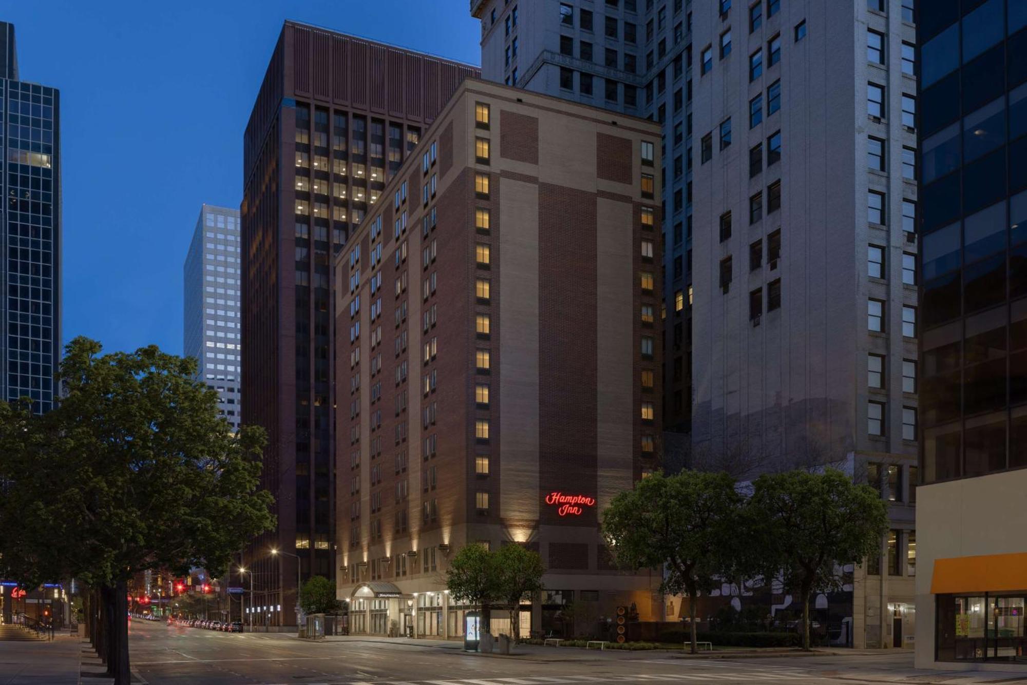 Hampton Inn Cleveland-Downtown Εξωτερικό φωτογραφία
