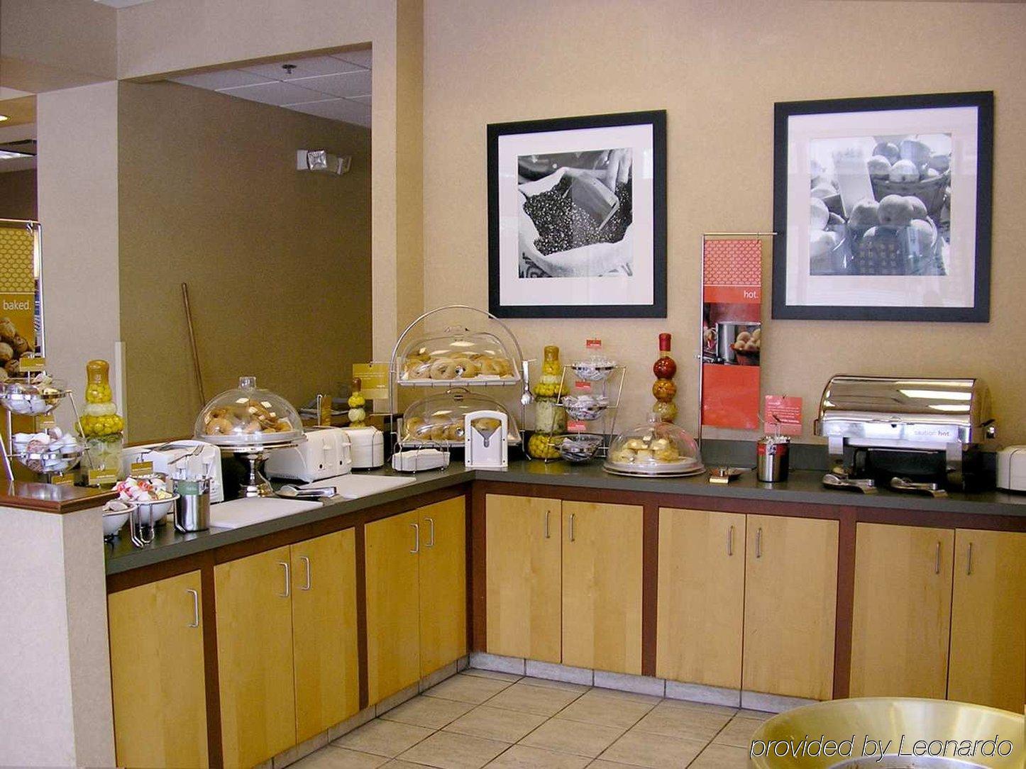 Hampton Inn Cleveland-Downtown Εστιατόριο φωτογραφία