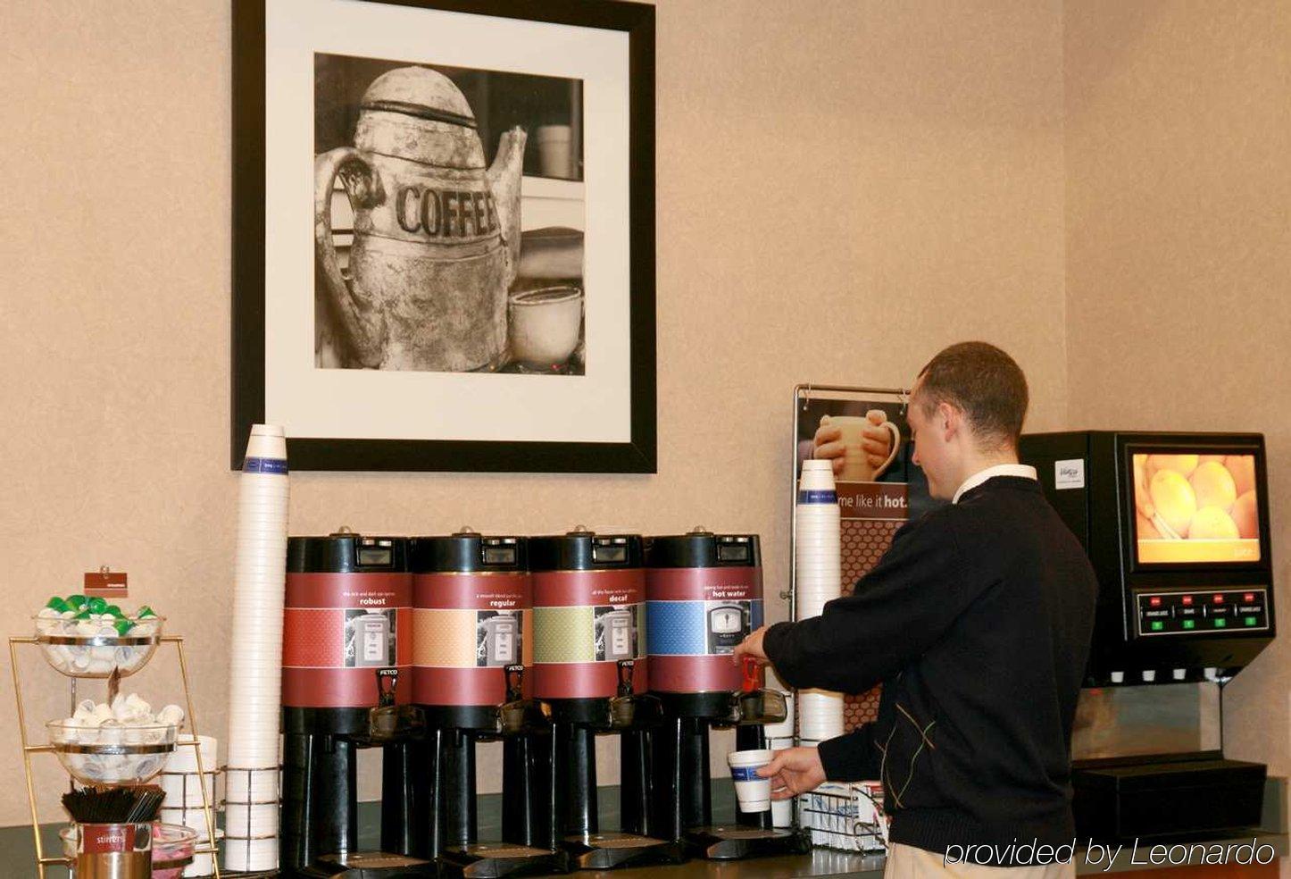 Hampton Inn Cleveland-Downtown Εξωτερικό φωτογραφία