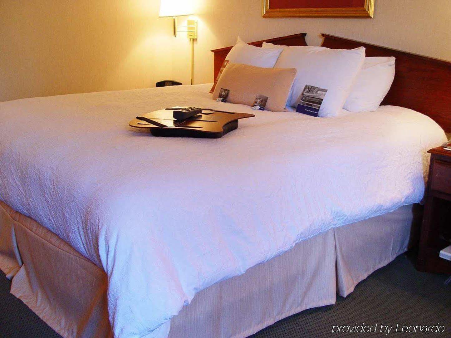 Hampton Inn Cleveland-Downtown Εξωτερικό φωτογραφία
